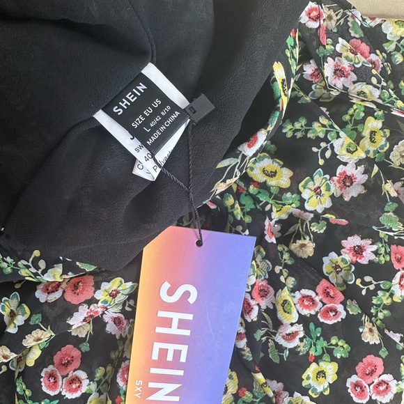 ROMPER - Picture 4 of 5